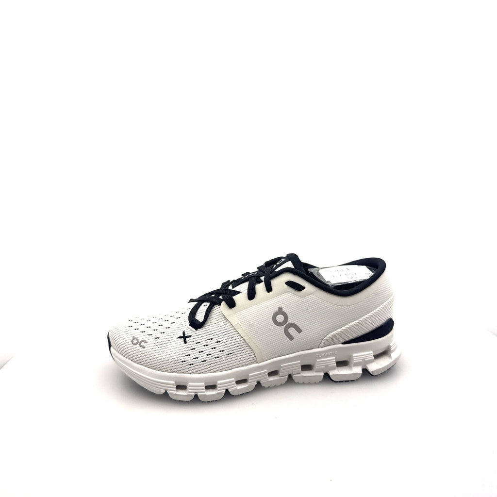 Women's On Cloud X 4 (Clearance)