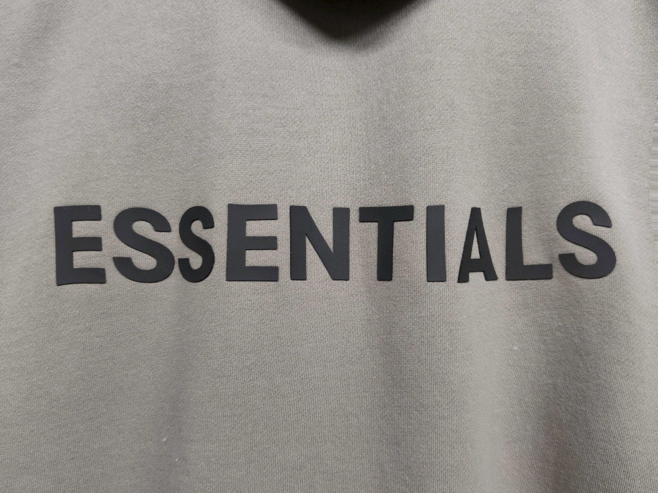 Fear of God ESSENTIALS Classic Fit Hoodie